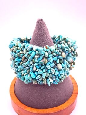 Turquoise Pebble Chip Wide Stretch Bracelet Southwest